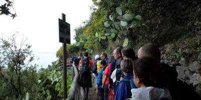 CINQUE TERRE - Sentiero Azzurro -
da CORNIGLIA a MONTEROSSO AL MARE
 - 23-04-2017 ESCURSIONISMO ESTIVO 