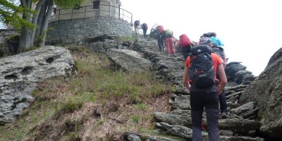 IL SANTUARIO DI SANTA CRISTINA 1340 m, TRUC RIVALSA 1402 m e IL COLLE RIVALSA 1317 m  - 06-05-2018 ESCURSIONISMO ESTIVO 