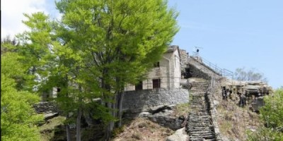 IL SANTUARIO DI SANTA CRISTINA 1340 m, TRUC RIVALSA 1402 m e IL COLLE RIVALSA 1317 m  - 06-05-2018 ESCURSIONISMO ESTIVO 