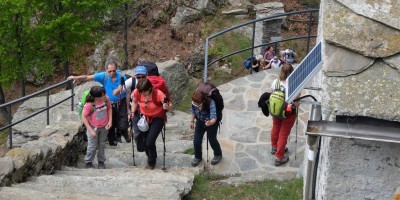 IL SANTUARIO DI SANTA CRISTINA 1340 m, TRUC RIVALSA 1402 m e IL COLLE RIVALSA 1317 m  - 06-05-2018 ESCURSIONISMO ESTIVO 