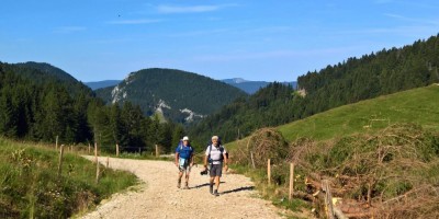 Trekking Monti Bauges - 01-08-2016 TREKKING ESTIVI Trekking UET 2016 - Verso Chalet dellEcurie Derriere m. 1421 -  foto di Laura Spagnolini