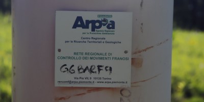 Poggio Tre Croci (2177 m) e fortificazioni B3 e B4 (2300 m) - Valle di Susa (***) - 16-06-2019 ESCURSIONISMO ESTIVO 