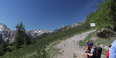 Poggio Tre Croci (2177 m) e fortificazioni B3 e B4 (2300 m) - Valle di Susa (***) - 16-06-2019 ESCURSIONISMO ESTIVO 