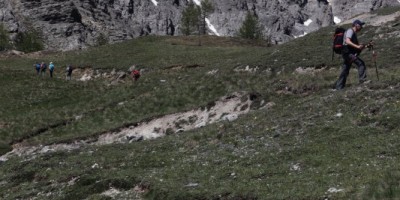 Poggio Tre Croci (2177 m) e fortificazioni B3 e B4 (2300 m) - Valle di Susa (***) - 16-06-2019 ESCURSIONISMO ESTIVO 