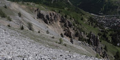 Poggio Tre Croci (2177 m) e fortificazioni B3 e B4 (2300 m) - Valle di Susa (***) - 16-06-2019 ESCURSIONISMO ESTIVO 