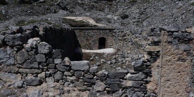 Poggio Tre Croci (2177 m) e fortificazioni B3 e B4 (2300 m) - Valle di Susa (***) - 16-06-2019 ESCURSIONISMO ESTIVO 