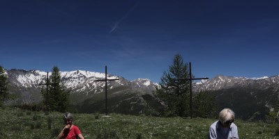 Poggio Tre Croci (2177 m) e fortificazioni B3 e B4 (2300 m) - Valle di Susa (***) - 16-06-2019 ESCURSIONISMO ESTIVO 