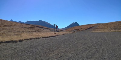 CAPANNA GIMONT e LAGO DEI SETTE COLORI (2329 m) - 15-10-2017 ESCURSIONISMO ESTIVO 